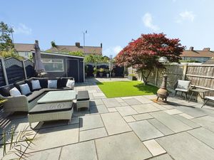 WOOD AVENUE- click for photo gallery